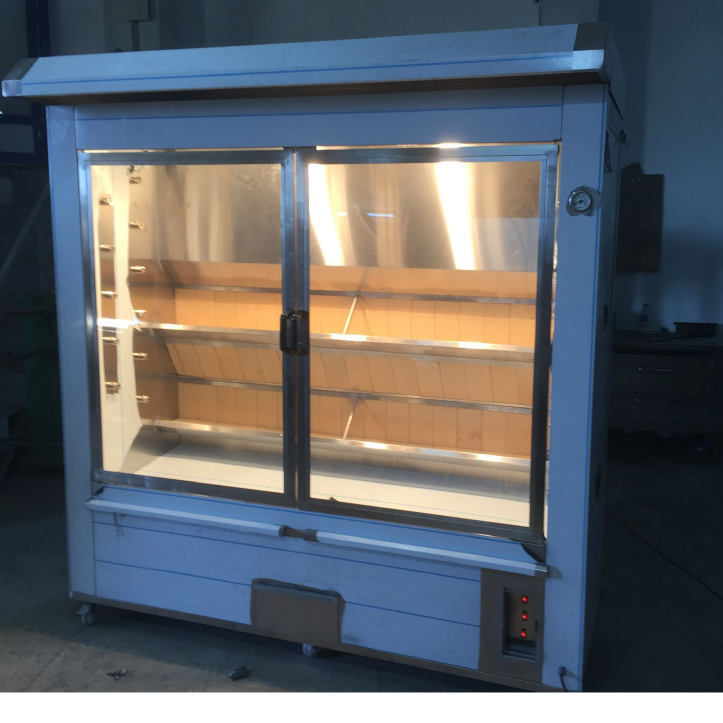 Piliç Çevirme Makinası